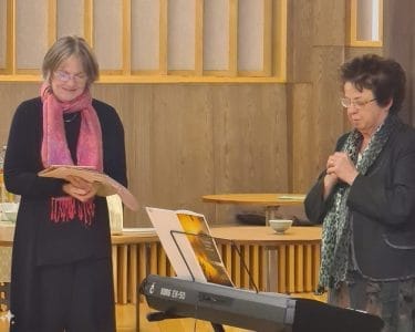 Sr Marie Dunne and singer